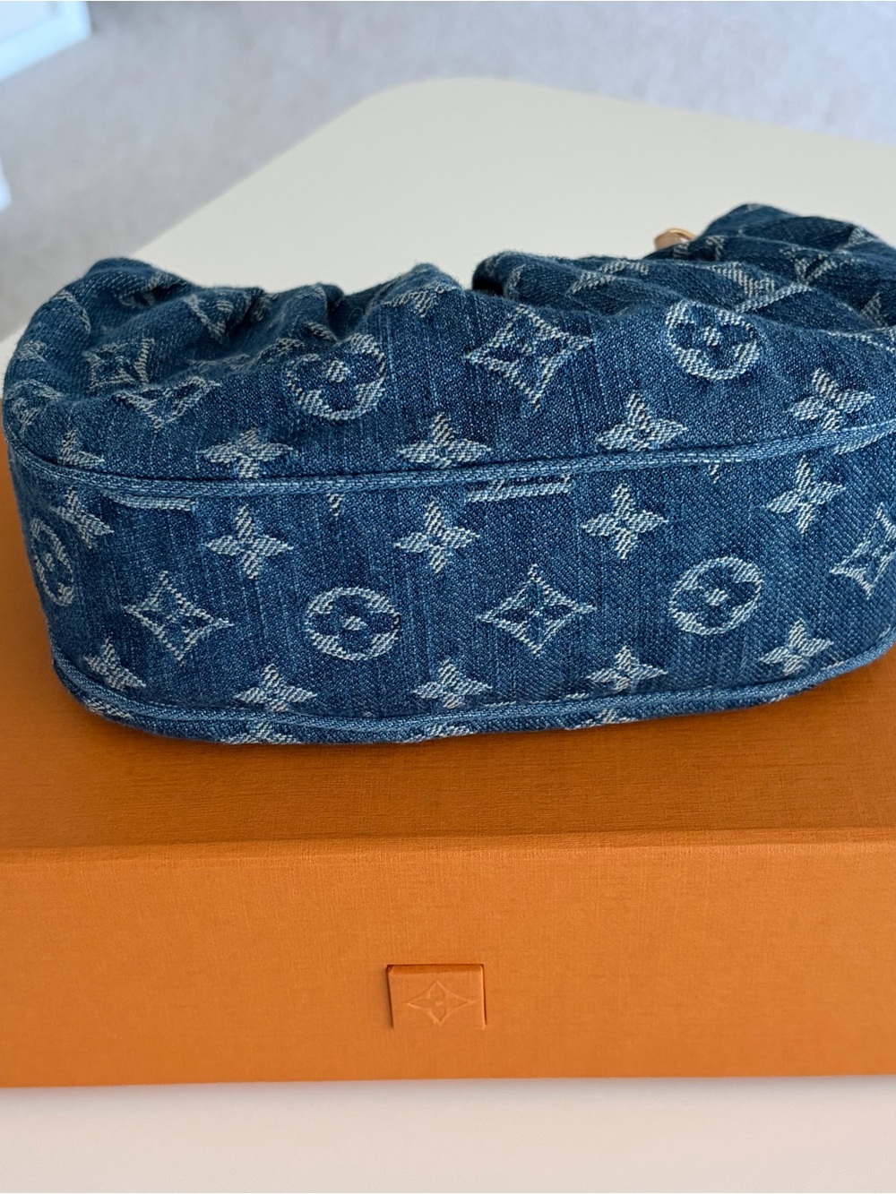 NEW Louis Vuitton Pochette Valley - Blue Denim - Picture 6 of 13